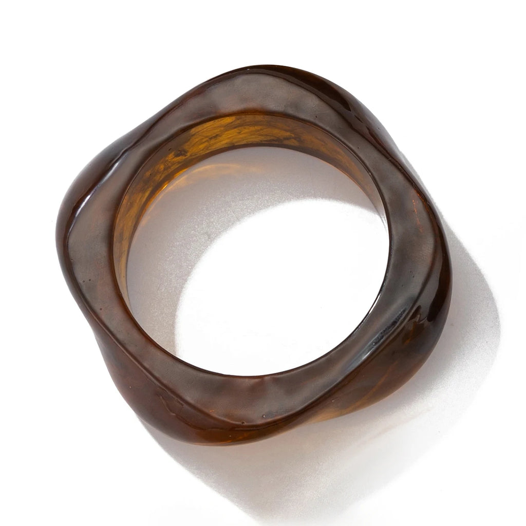 Exaggerated Polygonal Translucent Crude Thick Bangles for Women Retro Design Acrylic Charm Bracelet Ladies Fashion Jewelry Gifts